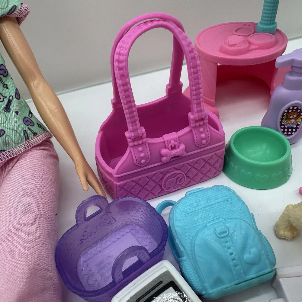 Barbie Vet Doll‎ & Accessory 43 Pieces Pet Care Lot Animals Clinic Mixed Set